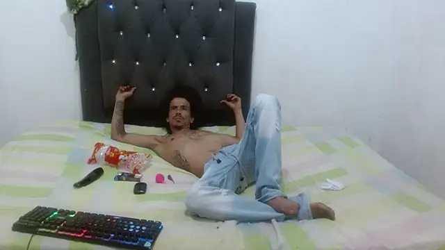 damian bottom bigcock online show from February 13, 3:39 am