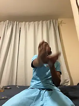 tugga28 online show from September 20, 9:15 pm