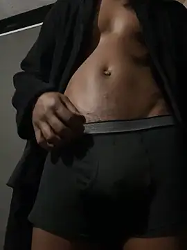 tugga28 online show from January 9, 8:33 pm