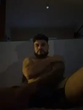 oli 05 online show from March 27, 3:21 am