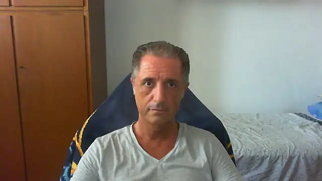 lliuk70mi online show from July 10, 1:36 pm