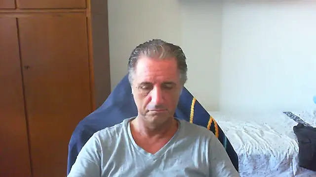 lliuk70mi online show from July 24, 1:18 pm