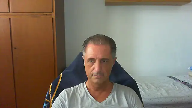lliuk70mi online show from June 26, 12:52 pm