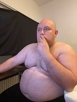 BigromeoXX online show from April 2, 5:54 pm