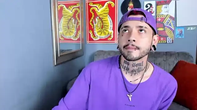 MurdockH online show from January 6, 2:26 am