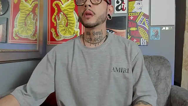 MurdockH online show from October 17, 5:11 am