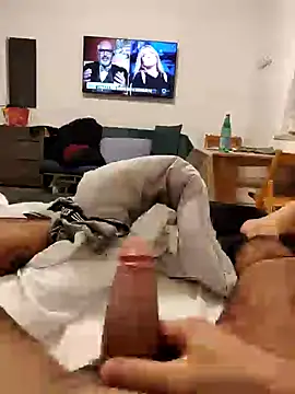 Snapshot of Stalllonesex chatting on December 22, 10:25 pm Stalllonesex online show from December 22, 10:25 pm