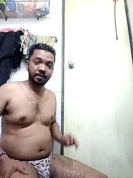 Mmm992170 online show from December 4, 5:58 am