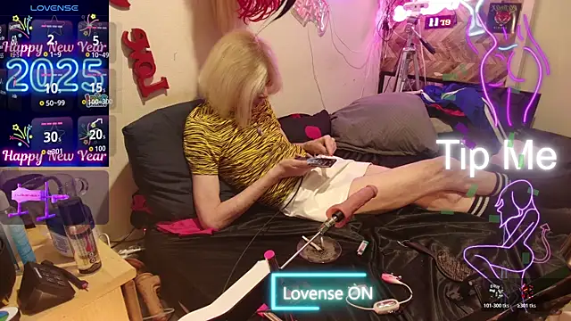 Doggyray44 online show from October 26, 4:58 am