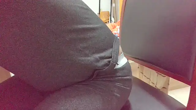 huzi518 online show from November 5, 12:40 pm