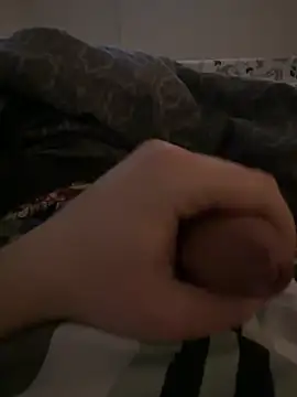 Young-hornyboy online show from April 20, 5:04 pm