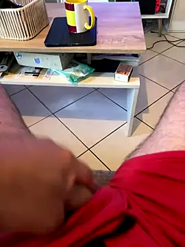 Snapshot of mj23641 chatting on October 8, 6:18 am mj23641 online show from October 8, 6:18 am