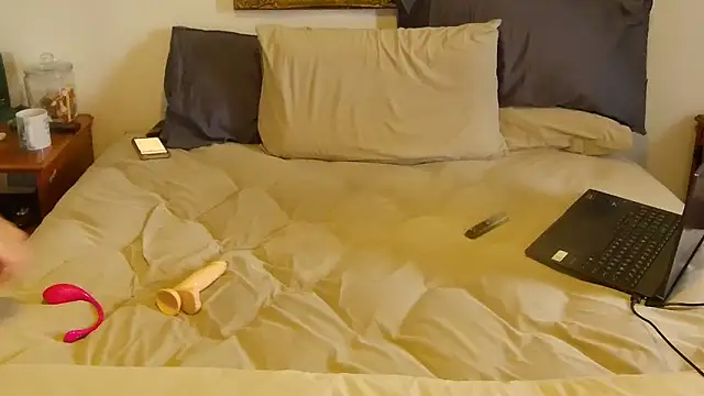 shagmewell online show from September 13, 7:59 pm