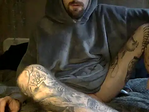 Snapshot of Tuhands chatting on January 20, 2:57 pm Tuhands online show from January 20, 2:57 pm