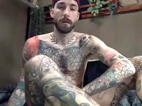 Snapshot of Tuhands chatting on February 15, 2:55 pm Tuhands online show from February 15, 2:55 pm