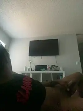 LargeDominoes online show from June 27, 2:44 pm