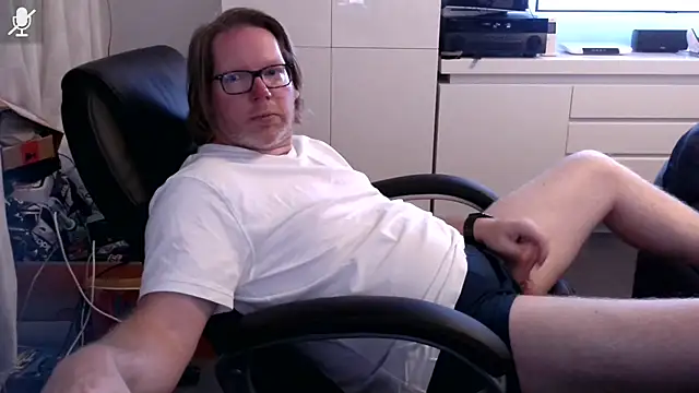 Snapshot of VSteph chatting on September 23, 8:19 pm VSteph online show from September 23, 8:19 pm