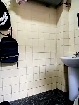 Polygamist online show from December 15, 5:37 am