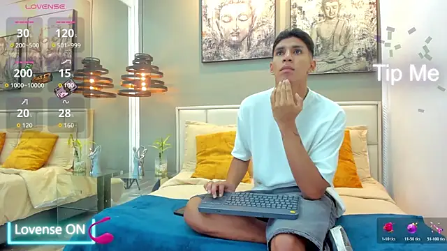 kieran derek online show from November 9, 10:36 pm