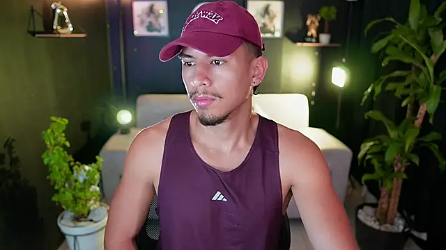 Aaronfox x online show from November 22, 9:42 am