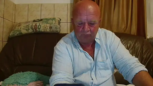 fullballs6 online show from September 11, 2:10 am