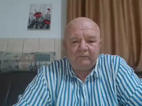 fullballs6 online show from December 20, 3:25 am