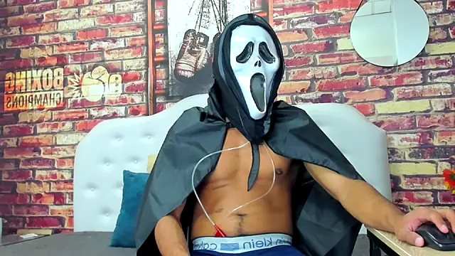 Derek Lustfordx online show from October 15, 12:24 pm