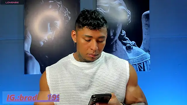 bradley smith online show from April 19, 7:38 pm