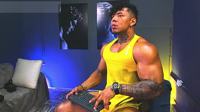 bradley smith online show from February 23, 11:50 pm