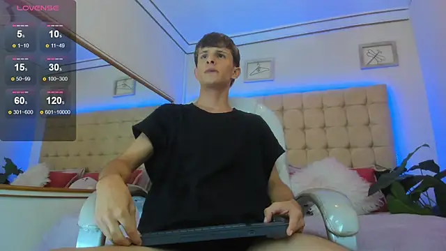 Snapshot of Belami_blake_ chatting on January 31, 3:41 am Belami blake online show from January 31, 3:41 am