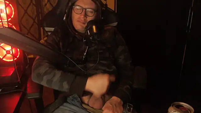 chicostick413 online show from April 25, 3:09 am