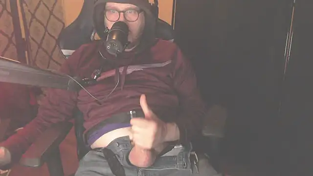 chicostick413 online show from February 3, 2:31 am