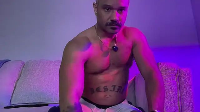 e13ven11 online show from March 26, 2:15 am