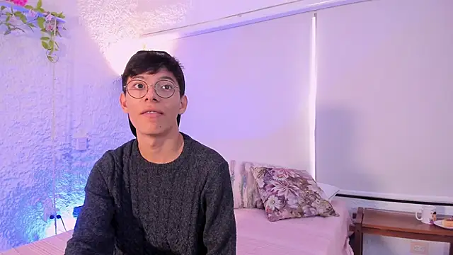 alexandersawyer online show from March 4, 11:51 am