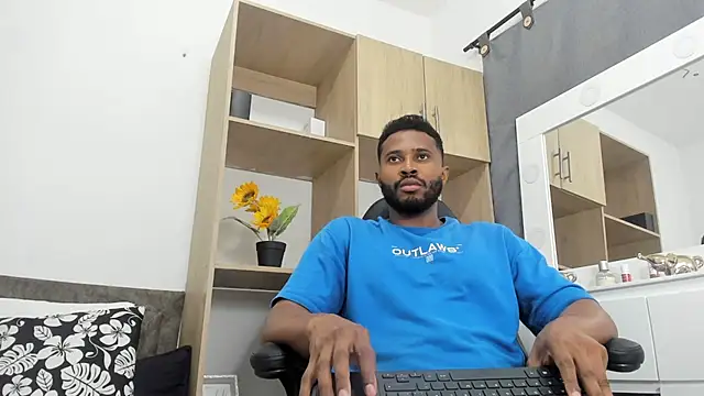 karsonmorris online show from September 12, 8:09 pm