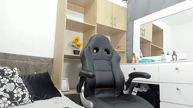 karsonmorris online show from October 13, 7:42 pm