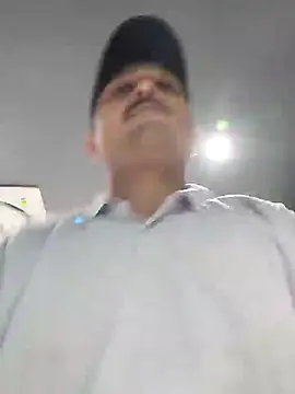 Akhil3290 online show from March 15, 3:59 pm