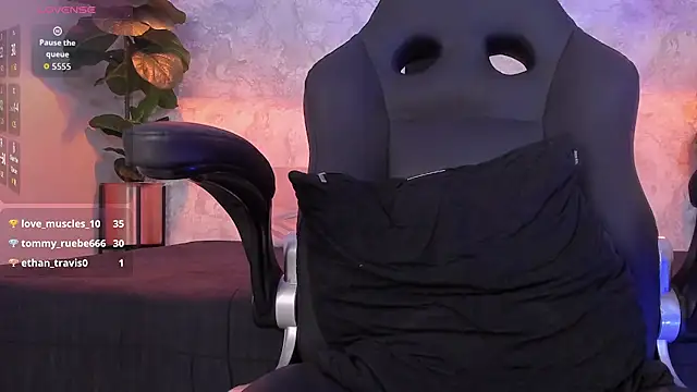 Regan   online show from February 12, 2:50 am