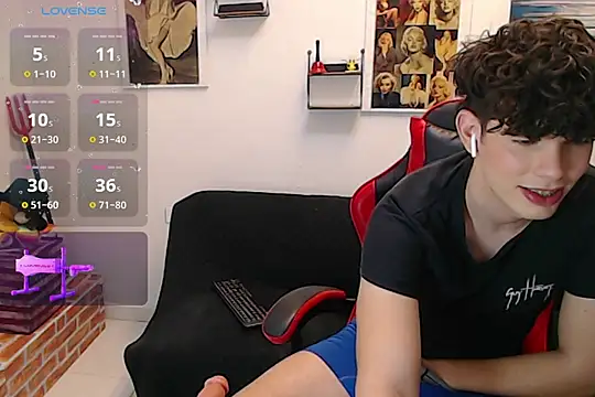 Angelo-cianuro- online show from October 28, 11:18 pm