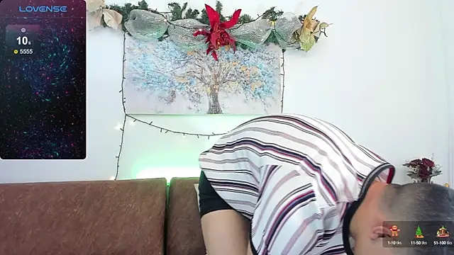 Snapshot of Samuel_Up chatting on January 5, 1:04 pm Samuel Up online show from January 5, 1:04 pm