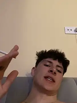 Fideito10 online show from March 8, 2:04 am