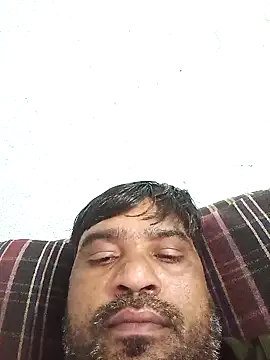 pintuS40 online show from September 27, 9:01 pm