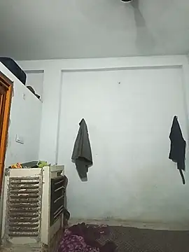 pintuS40 online show from February 19, 3:05 pm