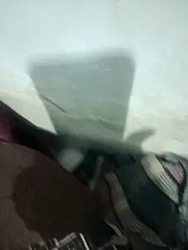 pintuS40 online show from February 16, 9:16 pm