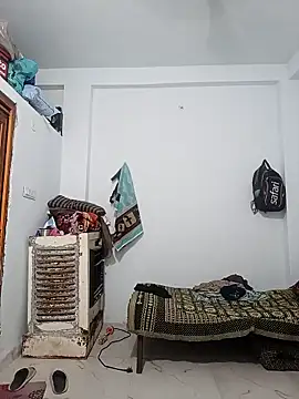 pintuS40 online show from April 1, 10:28 am