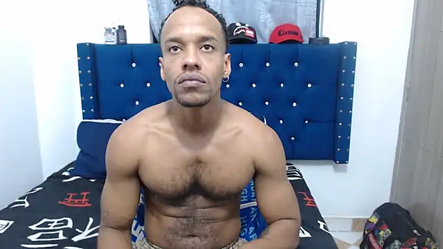 Snapshot of Salomon_koude chatting on December 20, 12:27 pm Salomon koude online show from December 20, 12:27 pm
