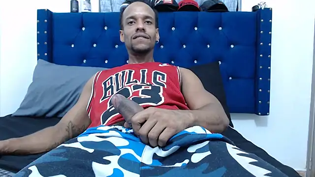 Snapshot of Salomon_koude chatting on January 8, 6:20 am Salomon koude online show from January 8, 6:20 am