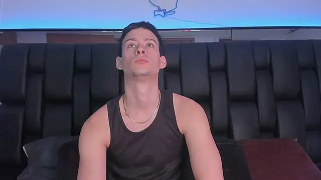 JadeSmiith  online show from February 20, 10:04 pm