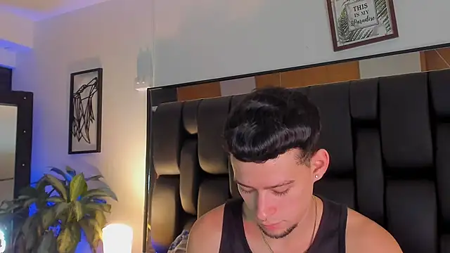 JadeSmiith  online show from September 23, 10:20 pm