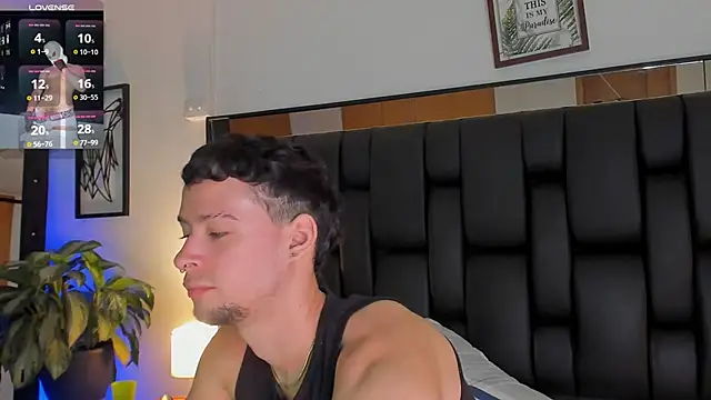 JadeSmiith  online show from October 16, 10:18 pm